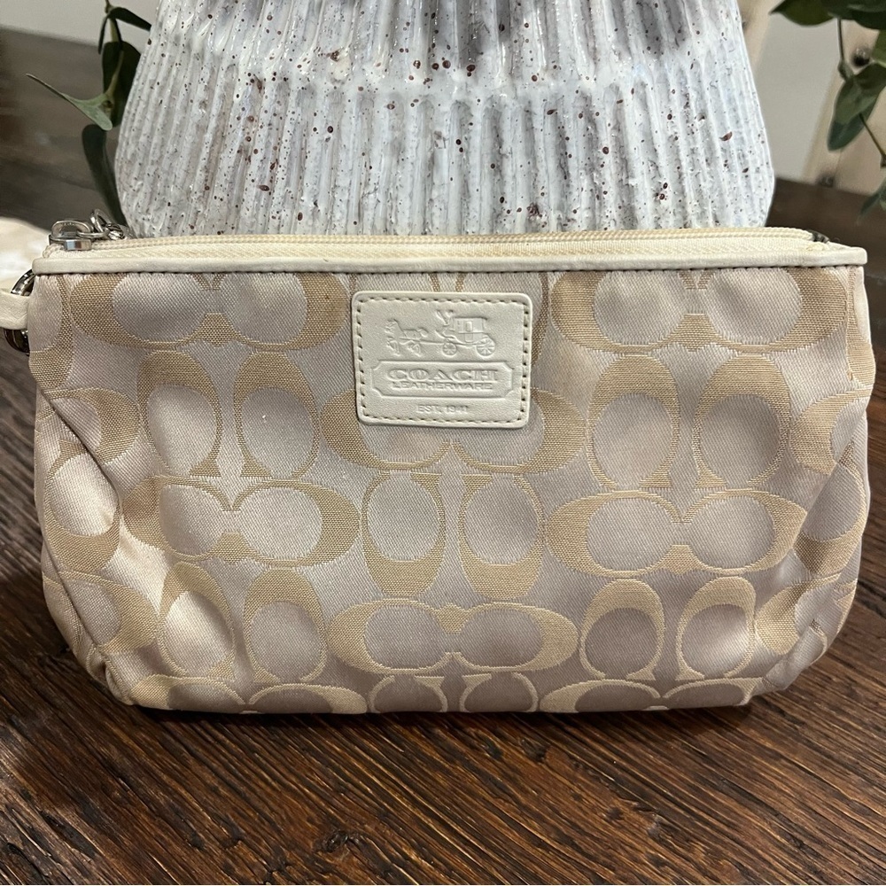 Coach Beige Signature Wristlet - EUC
